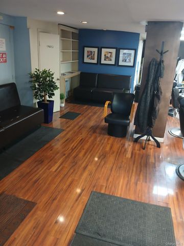 569 Throop Avenue, Brooklyn, NY 11216