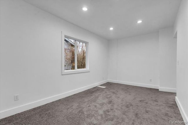 22285 Wyman Street, Detroit, MI 48219