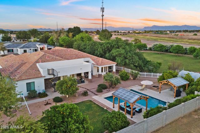 16325 E MAGNOLIA Drive, Gilbert, AZ 85298