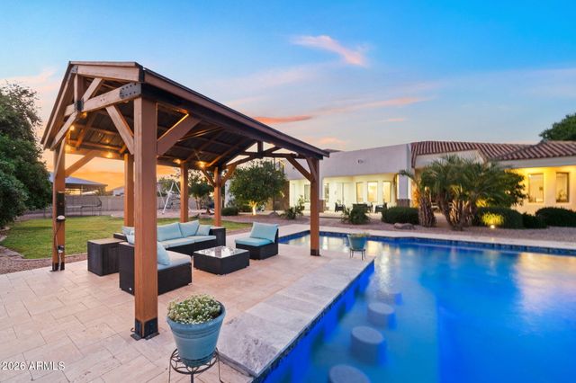 16325 E MAGNOLIA Drive, Gilbert, AZ 85298