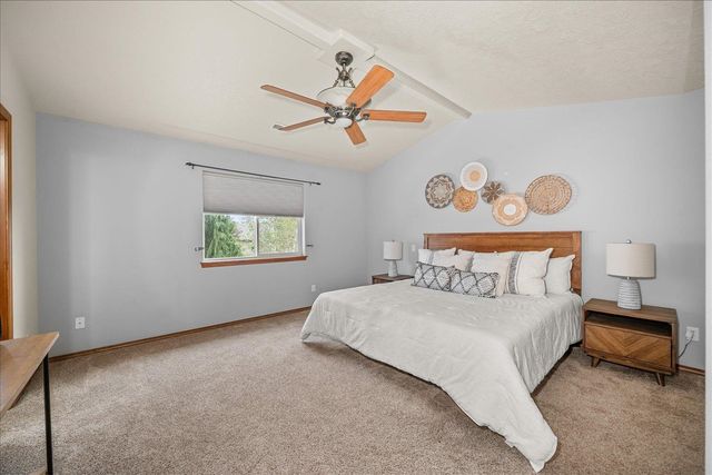 5122 N Harvard Ct, Spokane, WA 99206