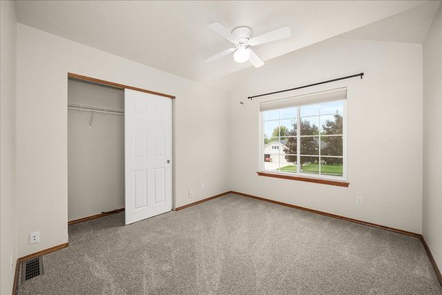 5122 N Harvard Ct, Spokane, WA 99206
