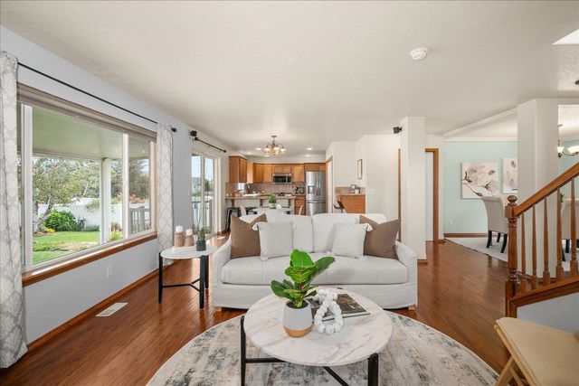 5122 N Harvard Ct, Spokane, WA 99206