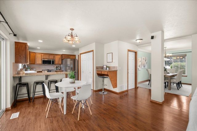 5122 N Harvard Ct, Spokane, WA 99206