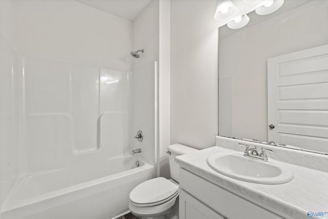 145 Morning Dew Road, Toney, AL 35773