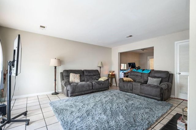 197 High Creek Drive, Roswell, GA 30076