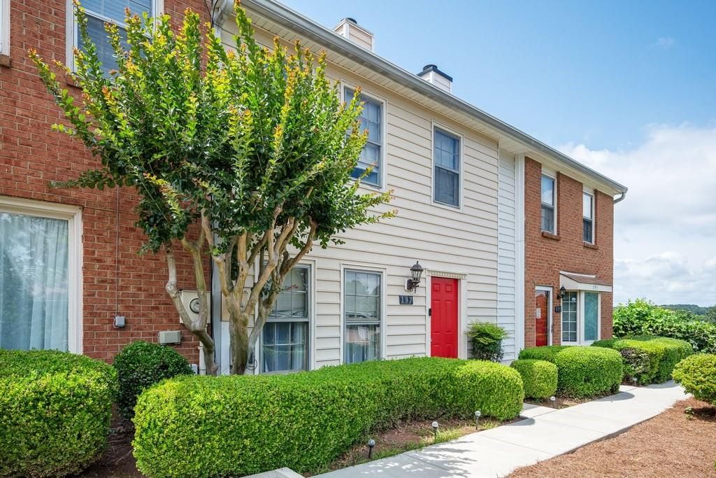 197 High Creek Drive, Roswell, GA 30076