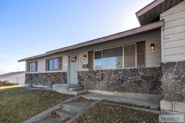 1655 Olympia Drive, Idaho Falls, ID 83402