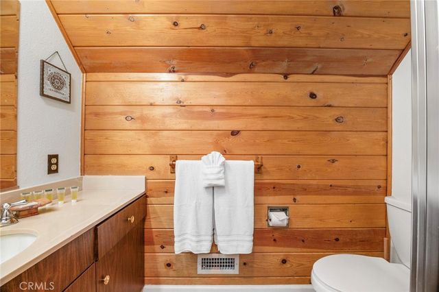 366 Curly, Big Bear City, CA 92314