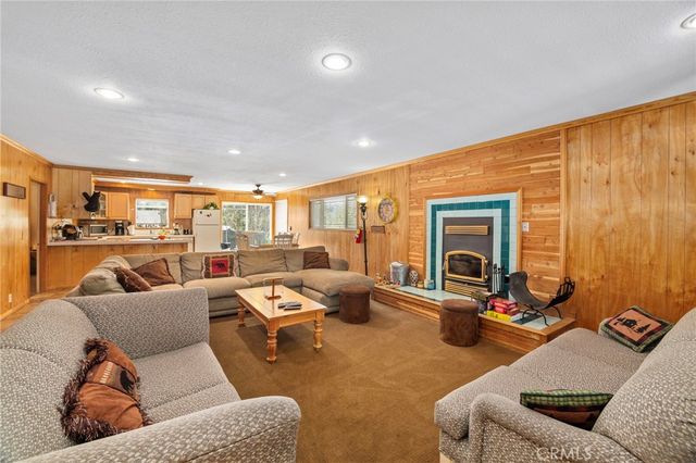 366 Curly, Big Bear City, CA 92314