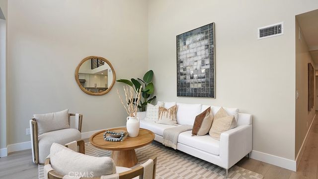 808 W Balboa Front, Newport Beach, CA 92661