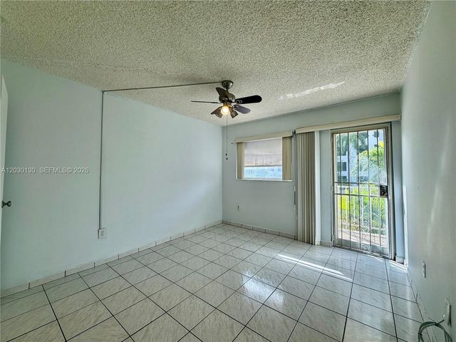 901 SW 37th Avenue 25, Miami, FL 33135