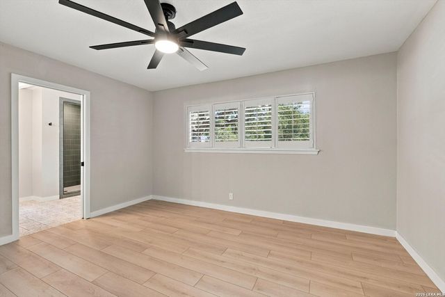 1006 Homeric Dr, San Antonio, TX 78213