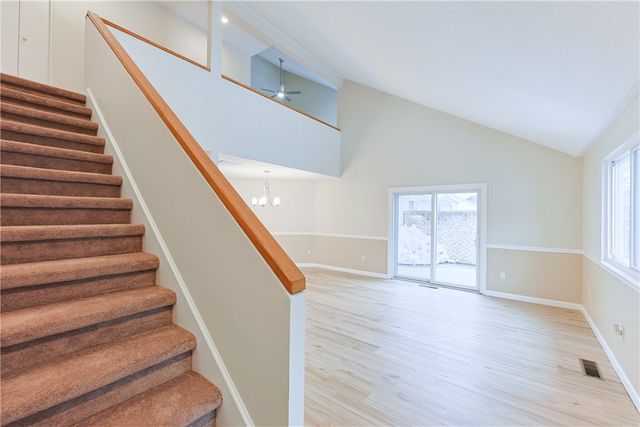 816 Williamsbug Circle 816, Warwick, RI 02886