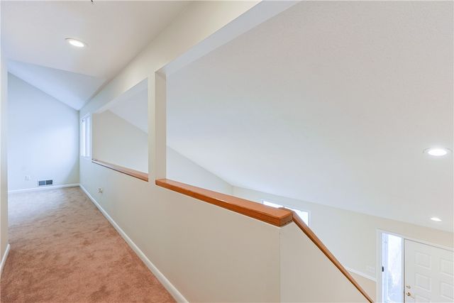 816 Williamsbug Circle 816, Warwick, RI 02886