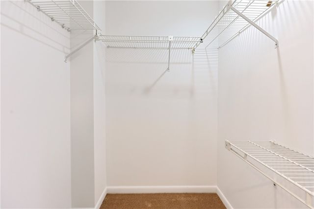 816 Williamsbug Circle 816, Warwick, RI 02886