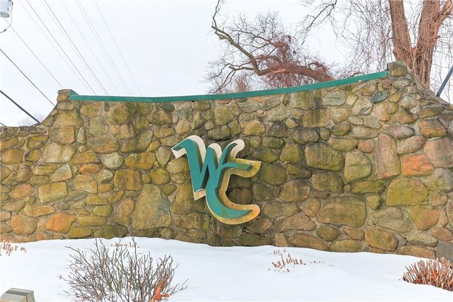 816 Williamsbug Circle 816, Warwick, RI 02886