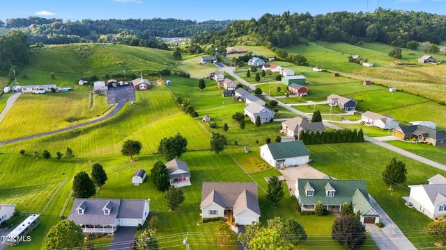 286 Upper Sand Valley Road, Jonesborough, TN 37659