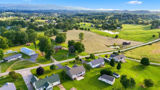 286 Upper Sand Valley Road, Jonesborough, TN 37659