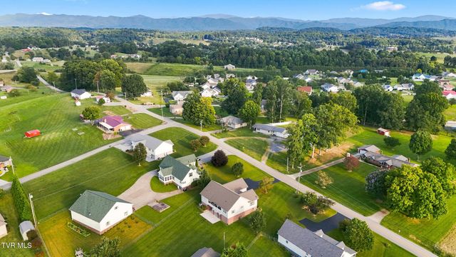 286 Upper Sand Valley Road, Jonesborough, TN 37659