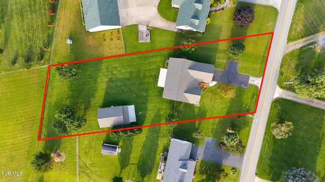 286 Upper Sand Valley Road, Jonesborough, TN 37659