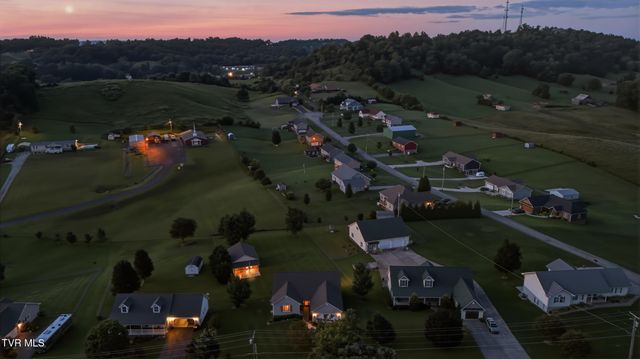 286 Upper Sand Valley Road, Jonesborough, TN 37659