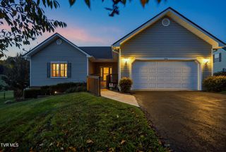 286 Upper Sand Valley Road, Jonesborough, TN 37659