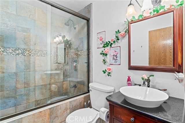 27528 Ashwood Lane, Lake Arrowhead, CA 92352