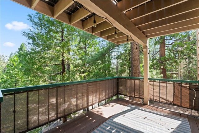 27528 Ashwood Lane, Lake Arrowhead, CA 92352