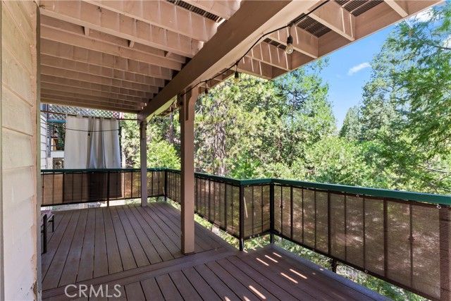 27528 Ashwood Lane, Lake Arrowhead, CA 92352