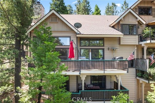 27528 Ashwood Lane, Lake Arrowhead, CA 92352