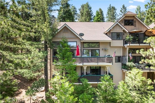 27528 Ashwood Lane, Lake Arrowhead, CA 92352