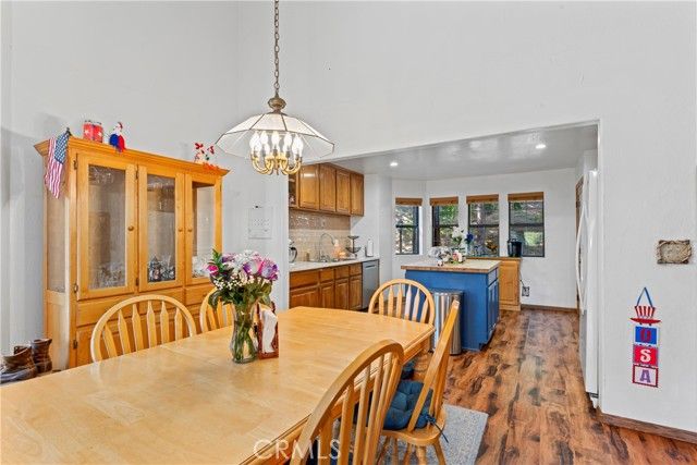 27528 Ashwood Lane, Lake Arrowhead, CA 92352