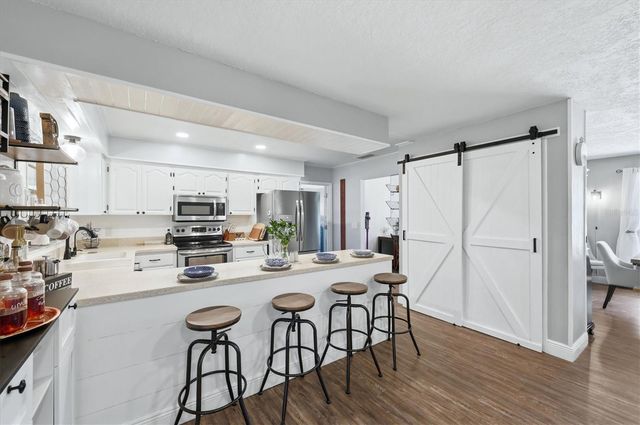 9811 28TH AVENUE E, Palmetto, FL 34221