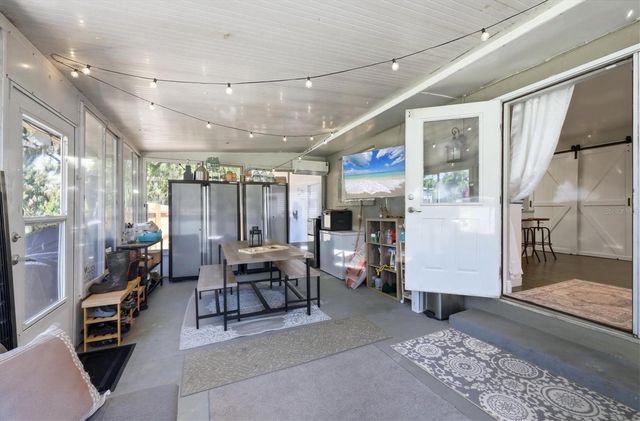 9811 28TH AVENUE E, Palmetto, FL 34221