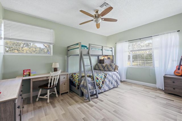 9811 28TH AVENUE E, Palmetto, FL 34221