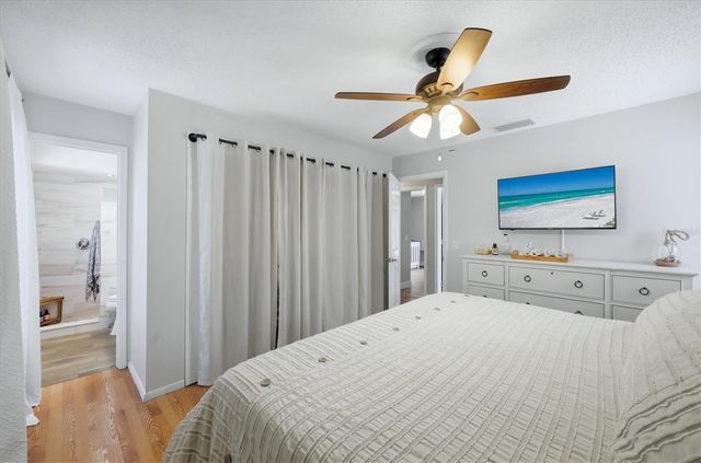 9811 28TH AVENUE E, Palmetto, FL 34221