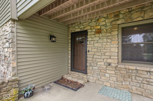4703 W 1200 N, Knightstown, IN 46148