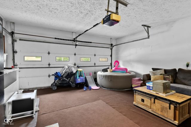 4703 W 1200 N, Knightstown, IN 46148