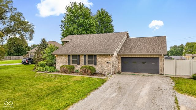 4703 W 1200 N, Knightstown, IN 46148