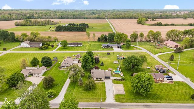 4703 W 1200 N, Knightstown, IN 46148