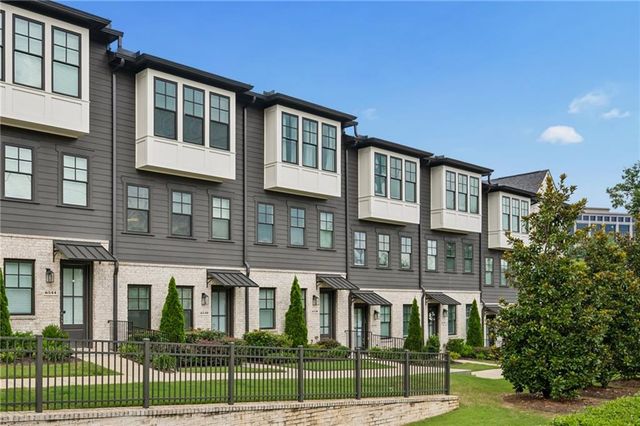 6540 Beacon Drive, Sandy Springs, GA 30328