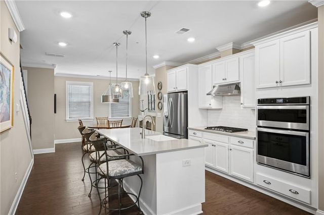 6540 Beacon Drive, Sandy Springs, GA 30328