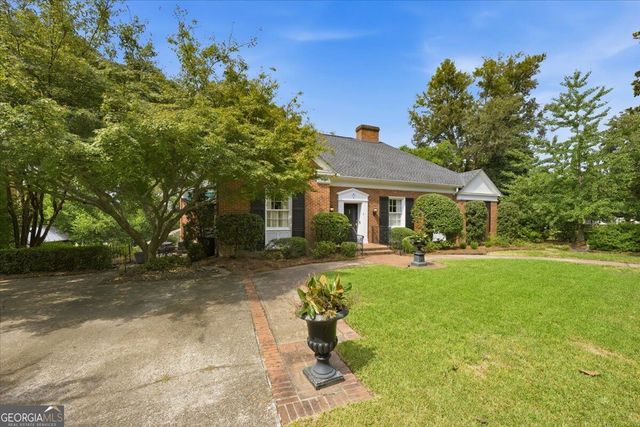 2688 Stanislaus Circle, Macon, GA 31204