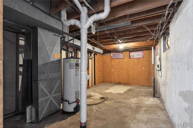 1190 Cheyenne Drive, St Louis, MO 63033