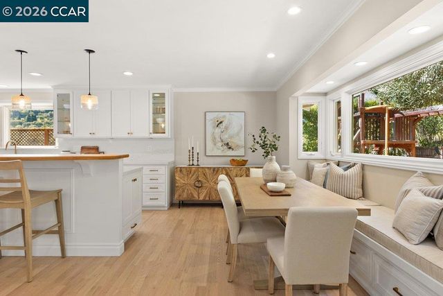 7 7 Whitehall Dr, Orinda, CA 94563