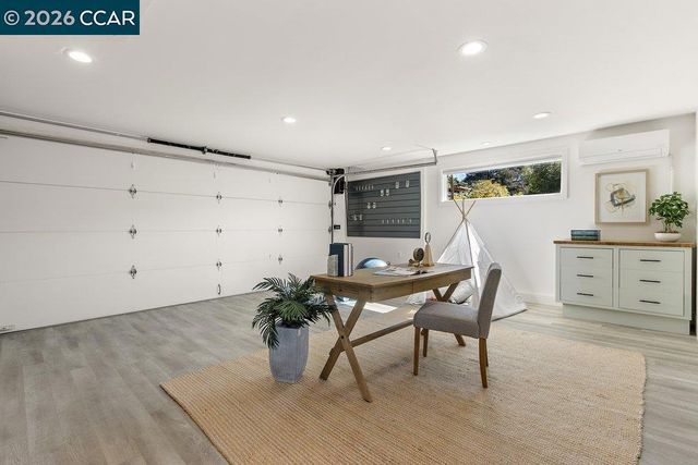 7 7 Whitehall Dr, Orinda, CA 94563