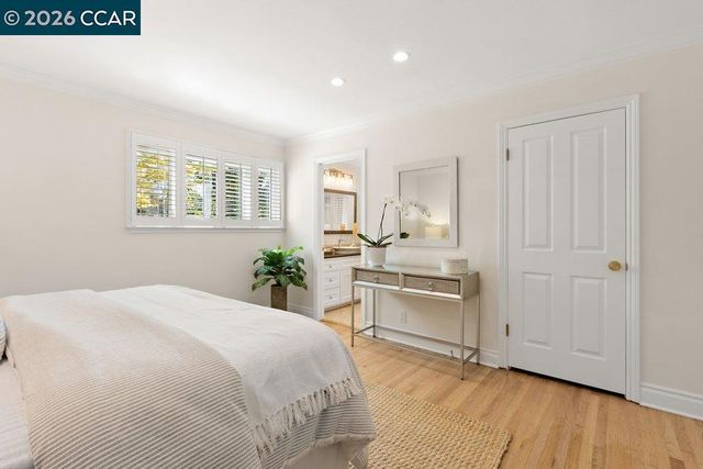 7 7 Whitehall Dr, Orinda, CA 94563