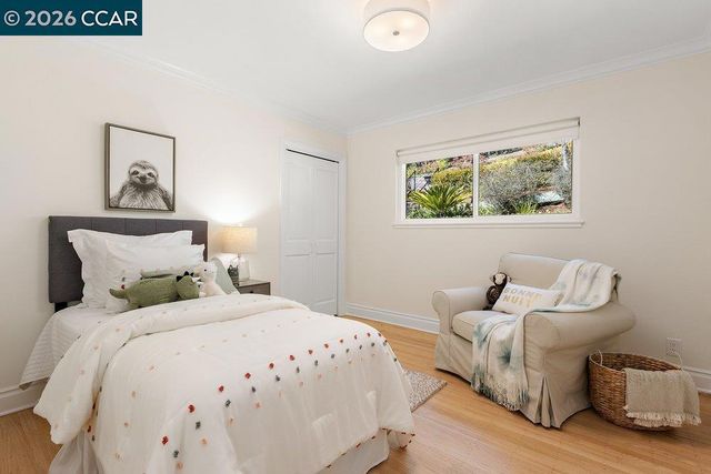 7 7 Whitehall Dr, Orinda, CA 94563