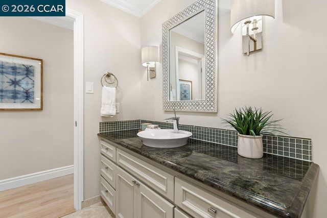 7 7 Whitehall Dr, Orinda, CA 94563